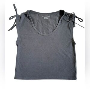 NWOT American Eagle Outfitters Cinched Shoulder Crop Top- XS